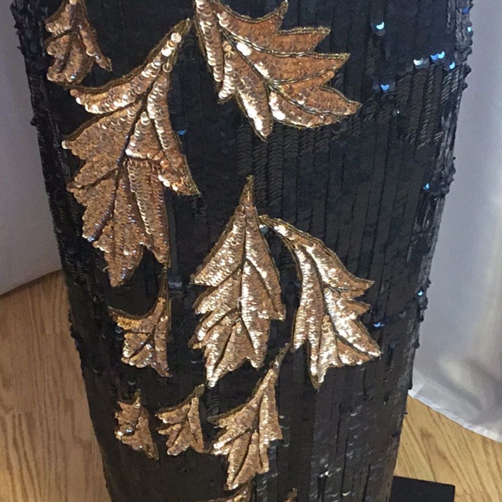 VINTAGE beaded & sequined gown in black & gold colors size medium - Picture 6 of 16